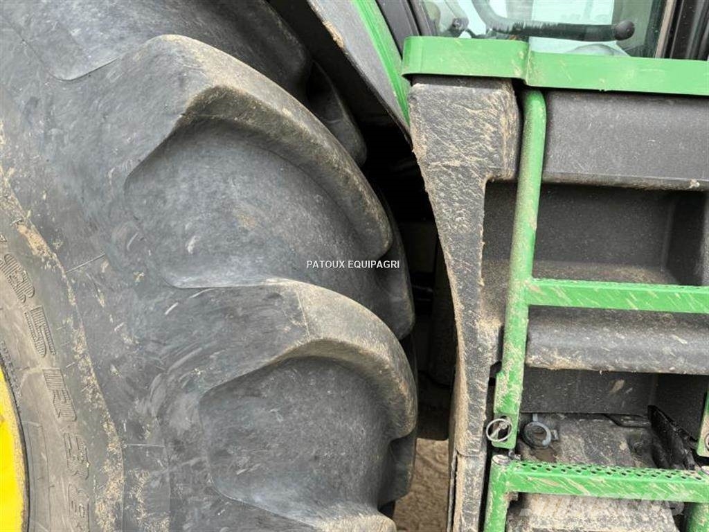 John Deere 6R250 Traktori