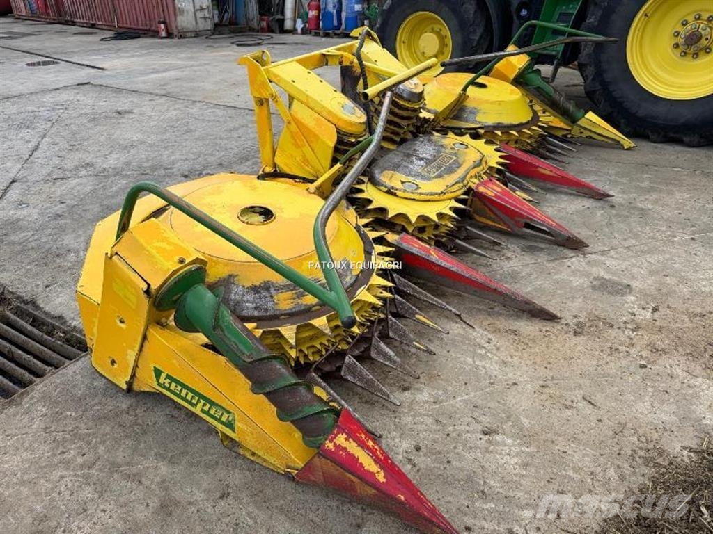 John Deere 7400 4RM Kombajni za stočnu hranu