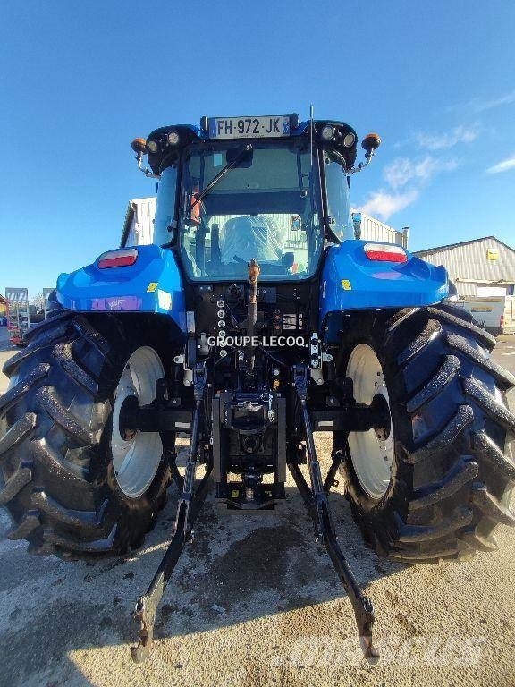 New Holland T5.120 Traktori