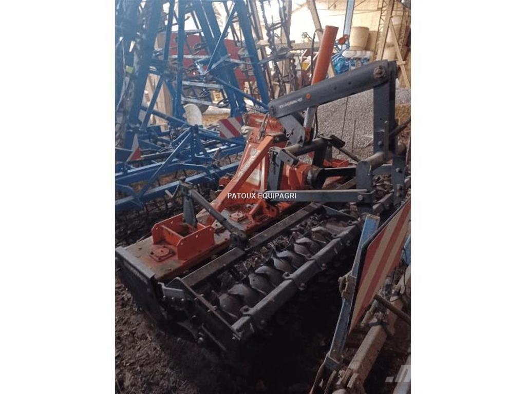 Pegoraro 3 METRES Gradas vibratorias / rotocultivadoras