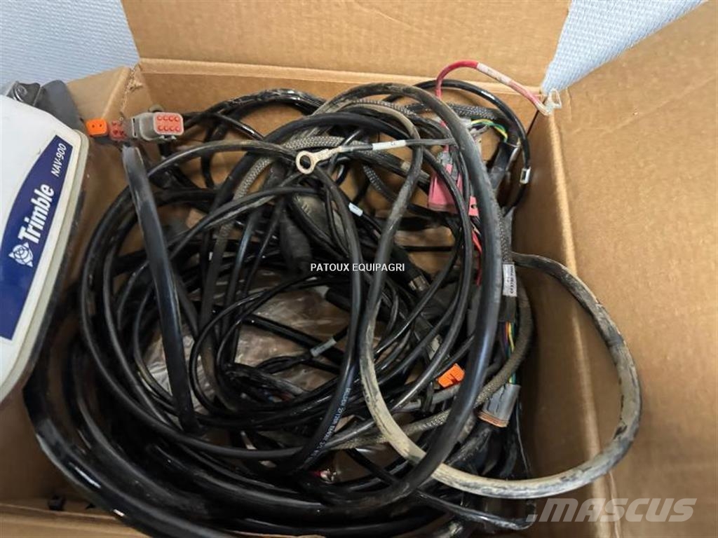 Trimble GFX 750 RTK Inne maszyny siewne