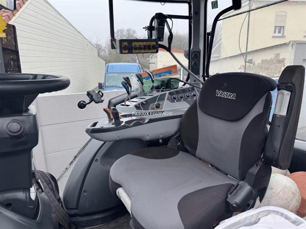 Valtra T175 EA Traktorok