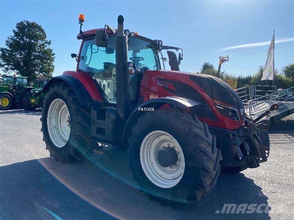 Valtra T194 VERSU Tractoren