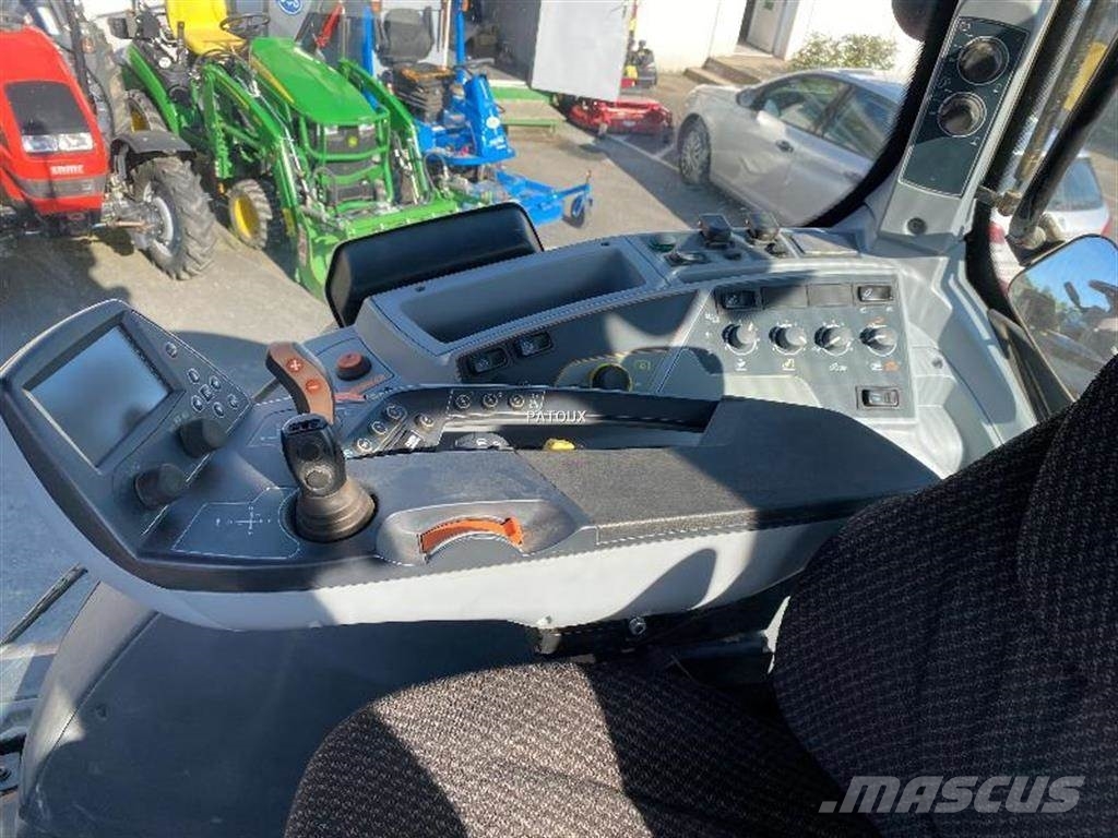 Valtra T194 VERSU Tractoren