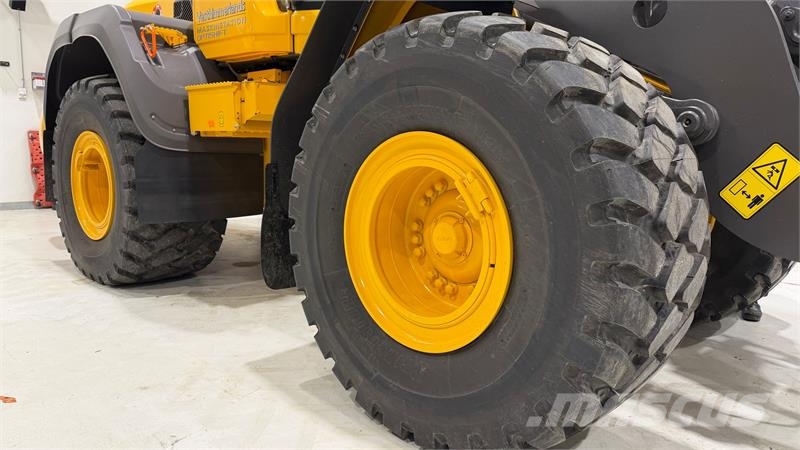 Bridgestone 750/65R25 4 STK FABRIKSNYE TIL VOLVO L110 OG L120! Ελαστικά και ζάντες