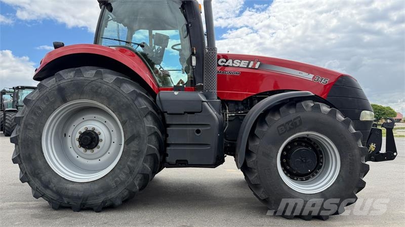 Case IH Magnum 315 POWERSHIFT OG NÆSTEN NYE DÆK! Трактори