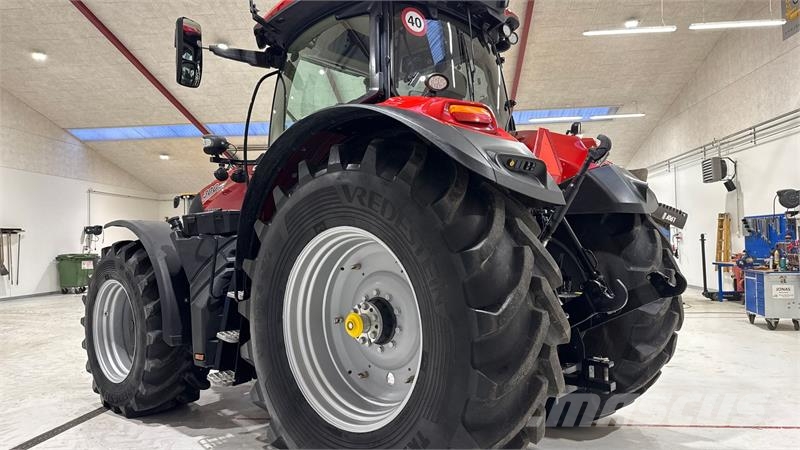 Case IH OPTUM 300 CVX AFS CONNECT KUN 1500 TIMER! MED DET Трактори