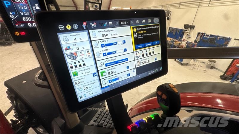 Case IH OPTUM 300 CVX AFS CONNECT KUN 1500 TIMER! MED DET Трактори