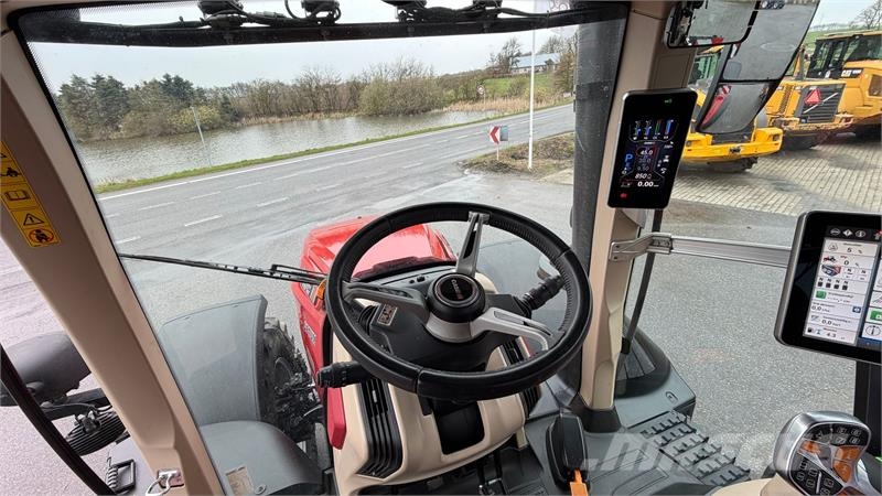 Case IH OPTUM 340 CVX. KUN 800 TIMER! Traktori