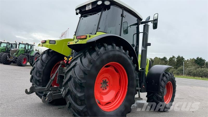 CLAAS Ares 697 ATZ KUN 3700 TIMER OG FULD AFFJEDRING! Traktörler