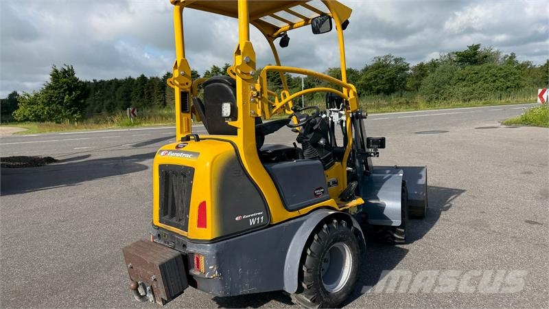 Eurotrac W11 KUN 350 TIMER! Minicargadoras