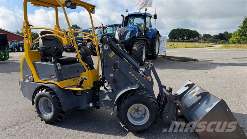 Eurotrac W11 KUN 350 TIMER! Minicargadoras