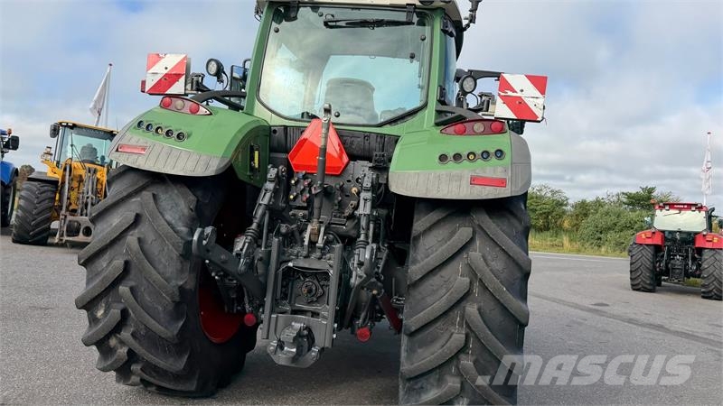 Fendt 724 Vario SCR Profi Plus MED AUTOSTYRING! Tratores Agrícolas usados