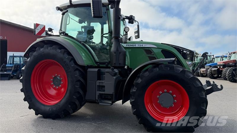 Fendt 724 Vario SCR Profi Plus MED AUTOSTYRING! Tratores Agrícolas usados