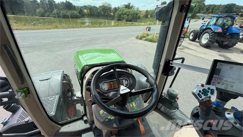 Fendt 828 Vario S4 Profi Plus MED NÆSTEN NYE DÆK OG FRON Трактори