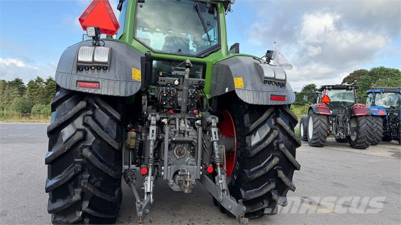 Fendt 828 Vario S4 Profi Plus KUN 3300 TIMER! MED VARIGR Tractors