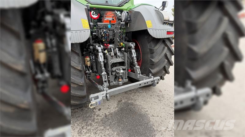 Fendt 828 Vario S4 Profi Plus MED NÆSTEN NYE DÆK! Traktori