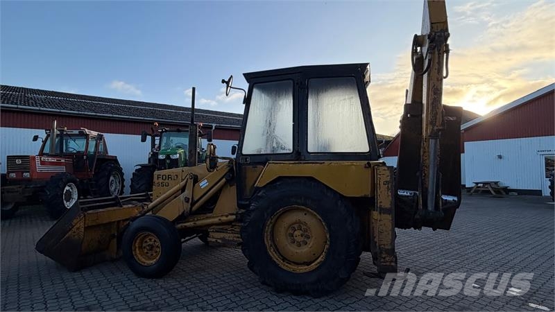 Ford 550 Tractopelle