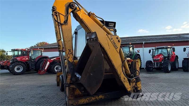 Ford 550 Tractopelle
