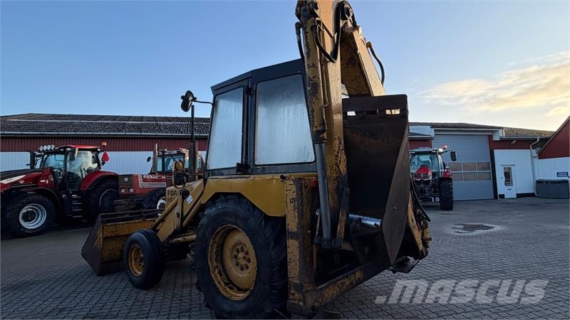 Ford 550 Tractopelle