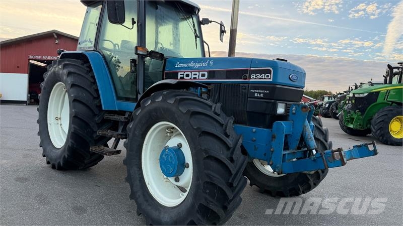 Ford 8340 MED NÆSTEN NYE DÆK! Traktorer