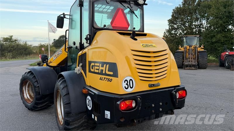 Gehl ALT750 KUN 690 TIMER! MED SKOVL OG GAFLER! Pale gommate