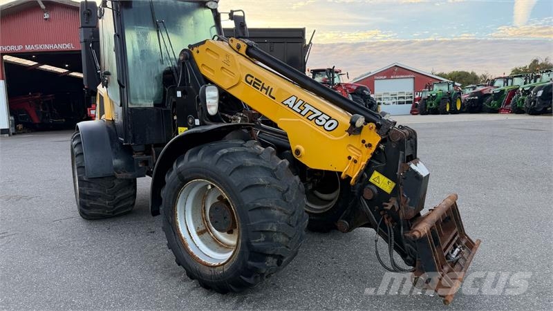 Gehl ALT750 KUN 690 TIMER! MED SKOVL OG GAFLER! Pale gommate