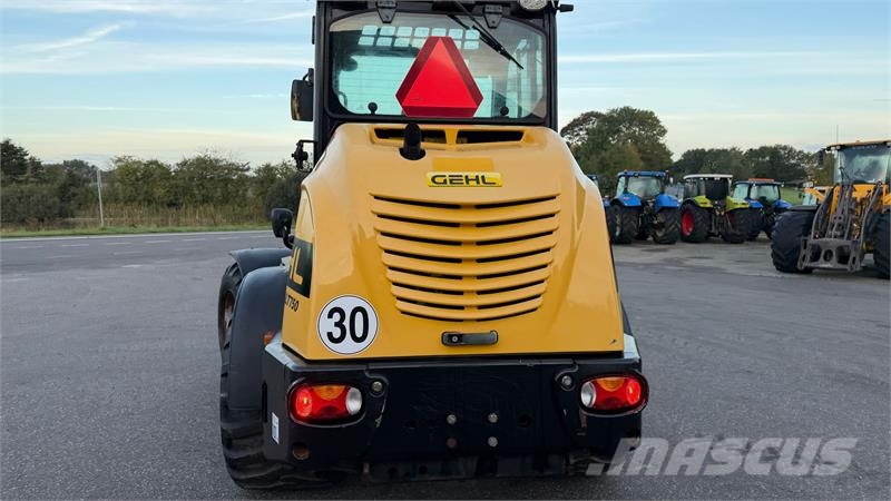 Gehl ALT750 KUN 690 TIMER! MED SKOVL OG GAFLER! Pale gommate