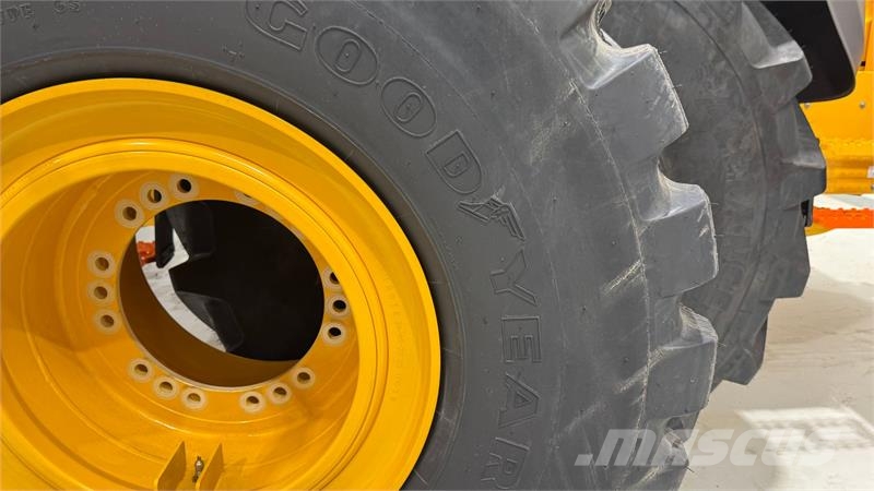 Goodyear 750/65R25 TL-3A+ 4 STK FABRIKSNY TIL VOLVO L110 OG Tyres, wheels and rims