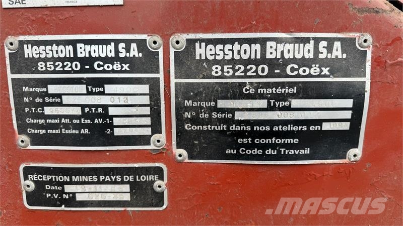 Hesston 4900 Pressere til firkantede baller