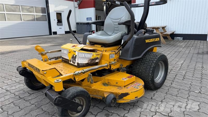 Hustler SUPER DUTY SD 54 Самоходные газонокосилки