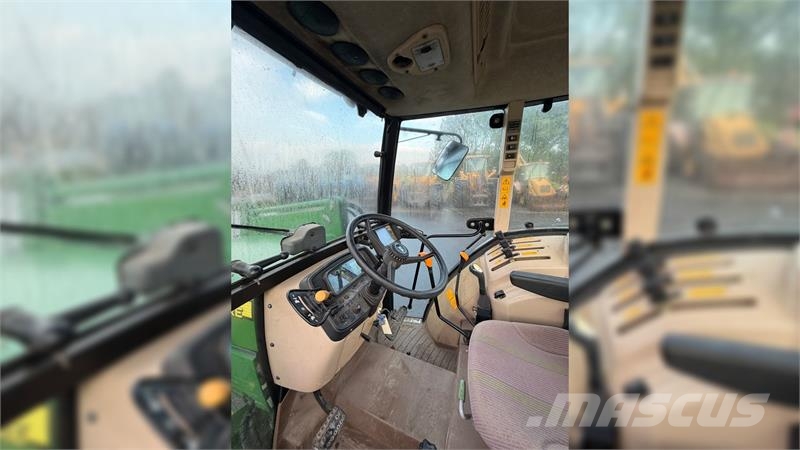 John Deere 5515 KUN 3100 TIMER OG AIRCON! Traktori