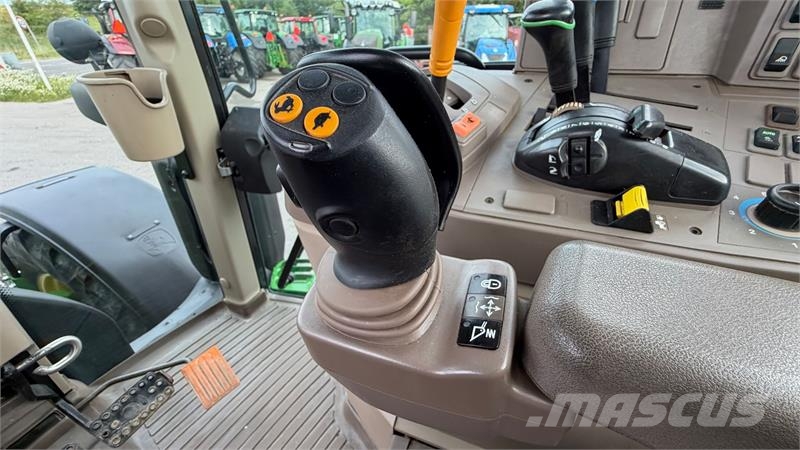 John Deere 6155M KUN 3600 TIMER OG FULD AFFJEDRING! Trattori