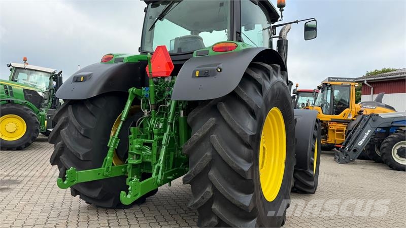 John Deere 6210R KUN 3900 TIMER! Tractores
