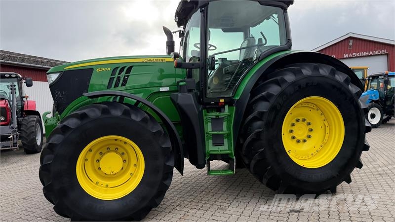 John Deere 6210R KUN 3900 TIMER! Tractores