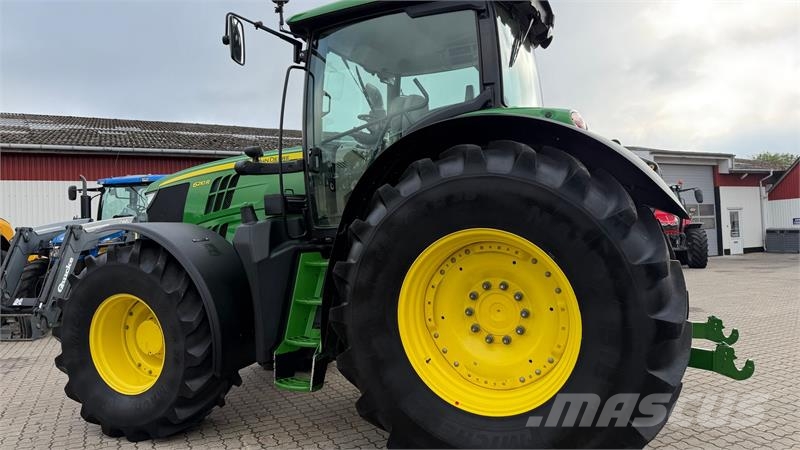 John Deere 6210R KUN 3900 TIMER! Tractores