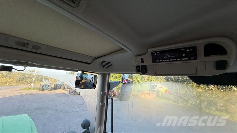 John Deere 6215R KUN 5100 TIMER! Traktorer