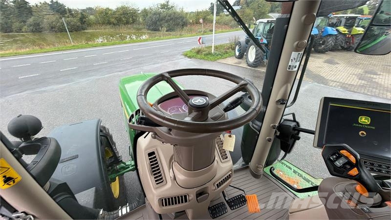 John Deere 6250R KUN 5100 TIMER OG NYE DÆK! Traktorji