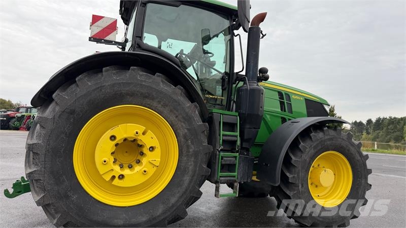 John Deere 6250R KUN 5100 TIMER OG NYE DÆK! Traktorji