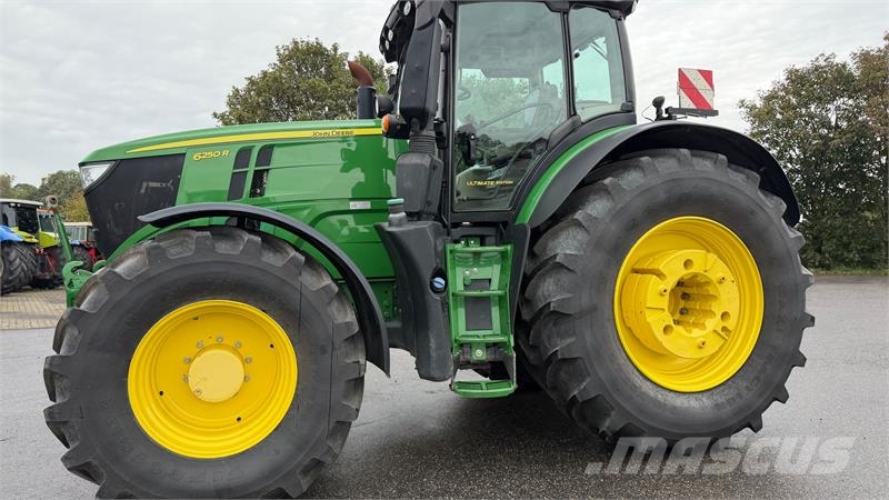 John Deere 6250R KUN 5100 TIMER OG NYE DÆK! Traktorji