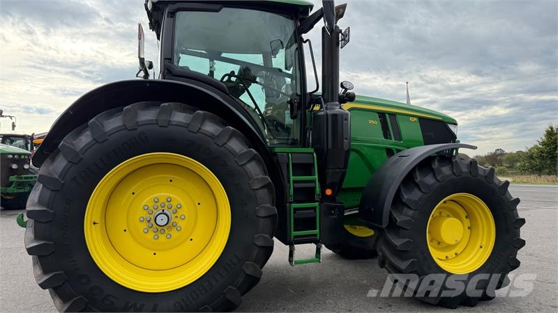 John Deere 6R250 KUN 1400 TIMER! Traktorji