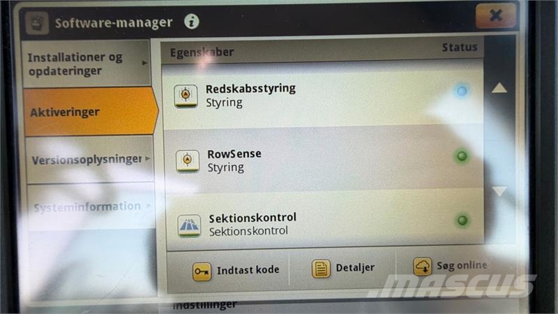 John Deere 7R 330 KUN 2000 TIMER! Traktorer