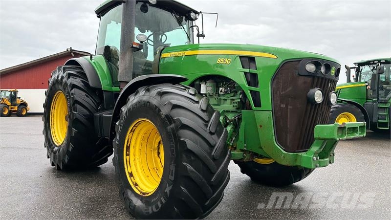 John Deere 8530 Traktorji