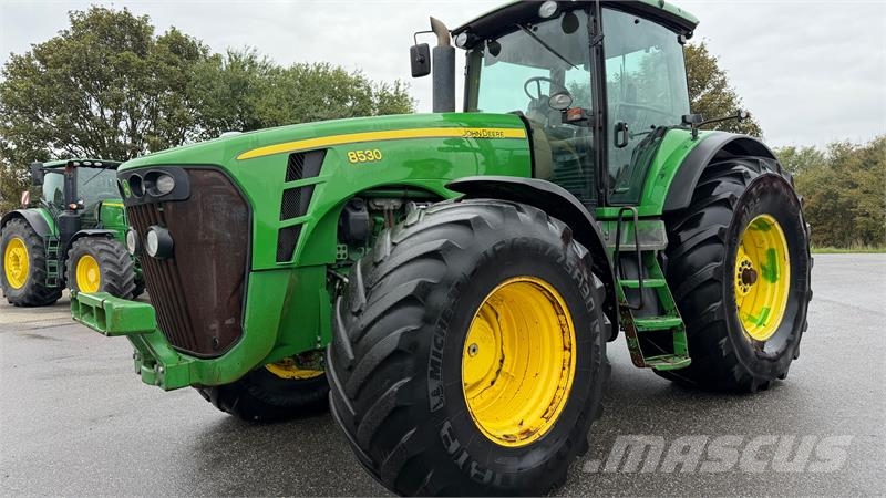 John Deere 8530 Traktorji