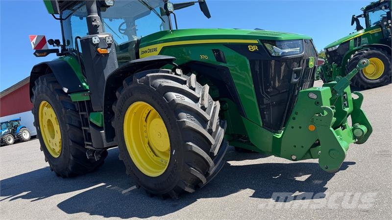 John Deere 8R 370 Traktoren