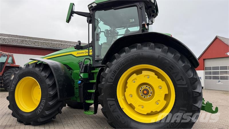 John Deere 8R 370 KUN 4600 TIMER, NYE DÆK OG NY SERVICERET! Traktorer