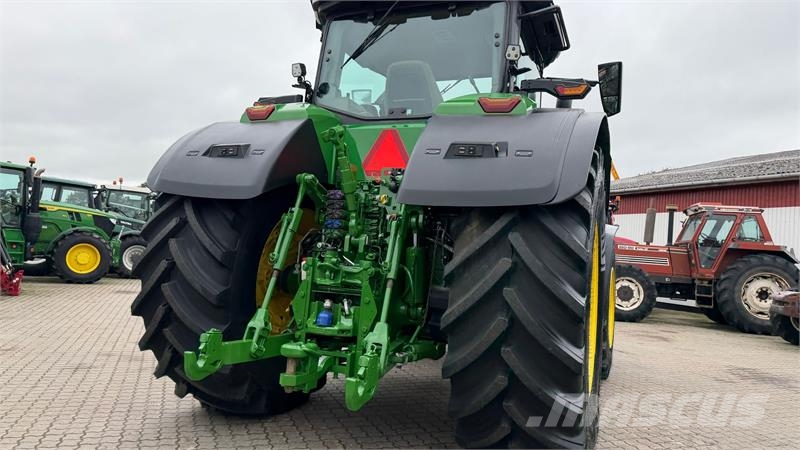 John Deere 8R 370 KUN 4600 TIMER, NYE DÆK OG NY SERVICERET! Traktorer