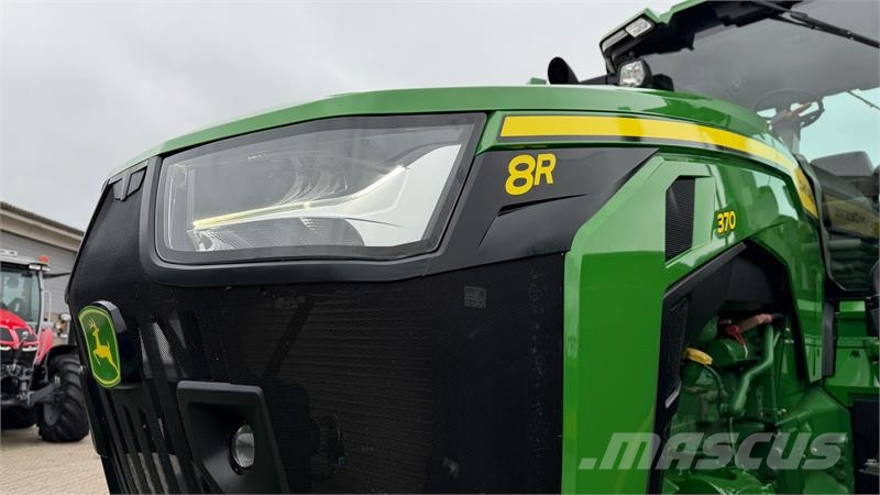 John Deere 8R 370 KUN 4600 TIMER, NYE DÆK OG NY SERVICERET! Traktorer