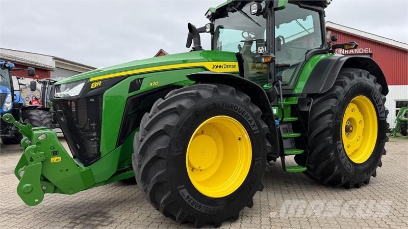 John Deere 8R 370 KUN 4600 TIMER, NYE DÆK OG NY SERVICERET! Traktorer