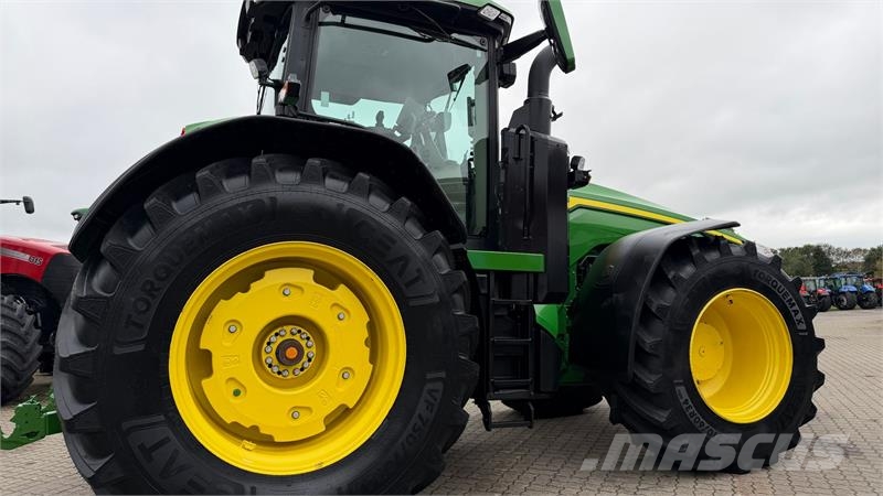 John Deere 8R 370 KUN 4600 TIMER, NYE DÆK OG NY SERVICERET! Traktorer